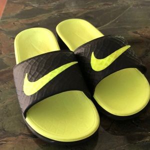 Men’s Nike slides